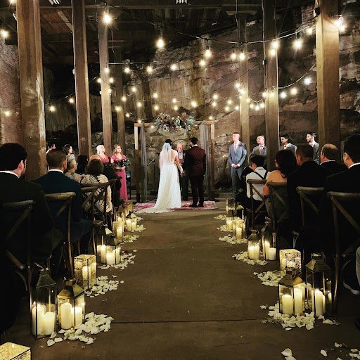 16 UNIQUE THEMED WEDDINGS THAT WILL INSPIRE YOU